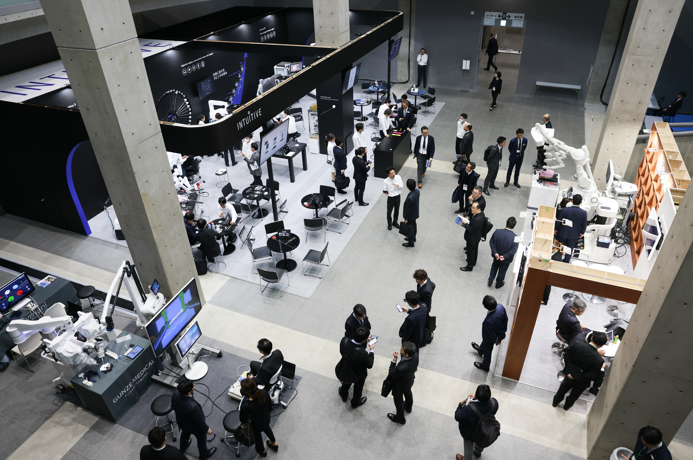Scenes from the 18th Annual Congress of Japan Robotic Surgery Society 4
