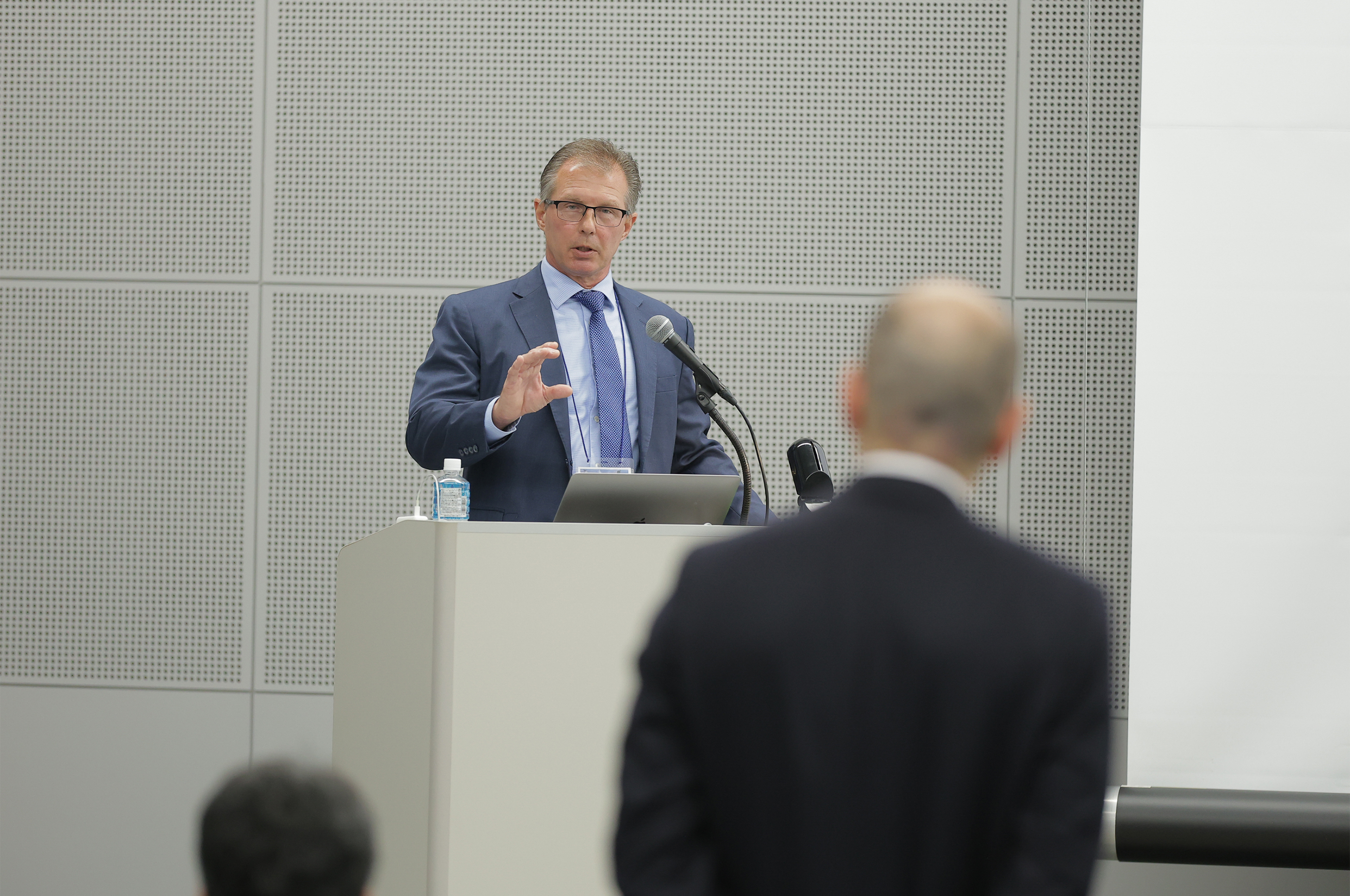 Scenes from the 18th Annual Congress of Japan Robotic Surgery Society 5